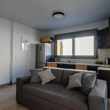 #T33 Chic 2Br Apartment In The Centre Of Volos Exterior photo